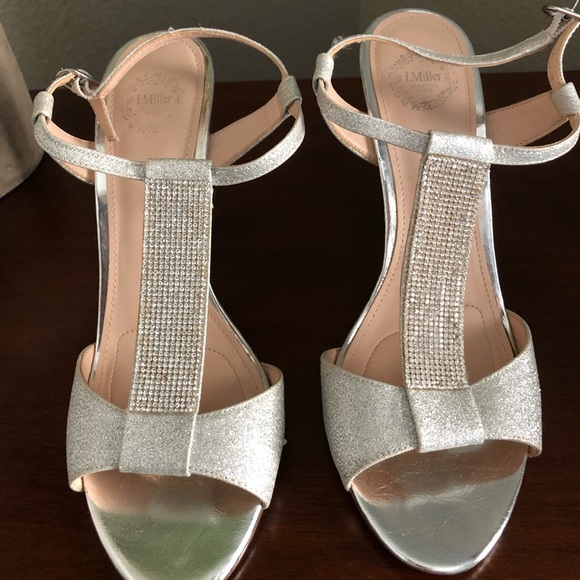 Heels - Picture 4 of 5